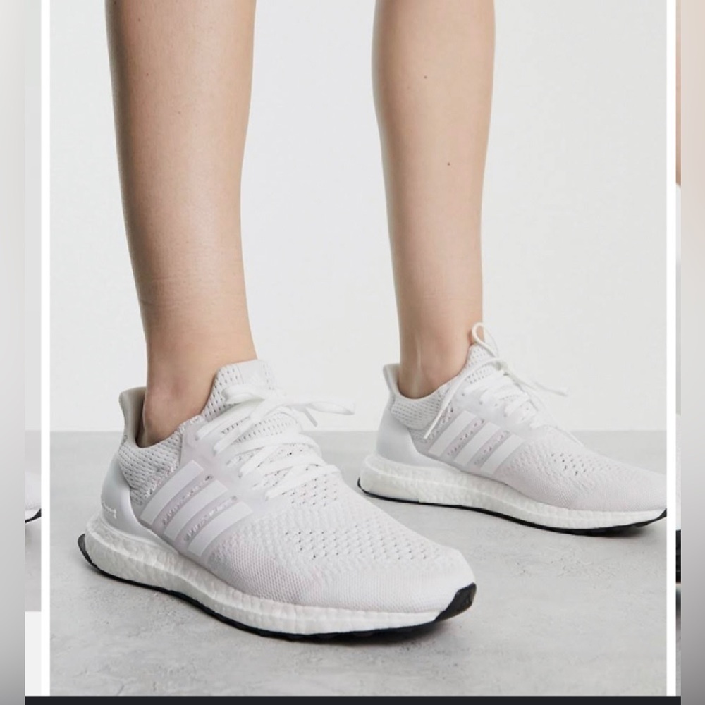 Adidas Ultraboost Tennis Shoe White - Picture 2 of 11